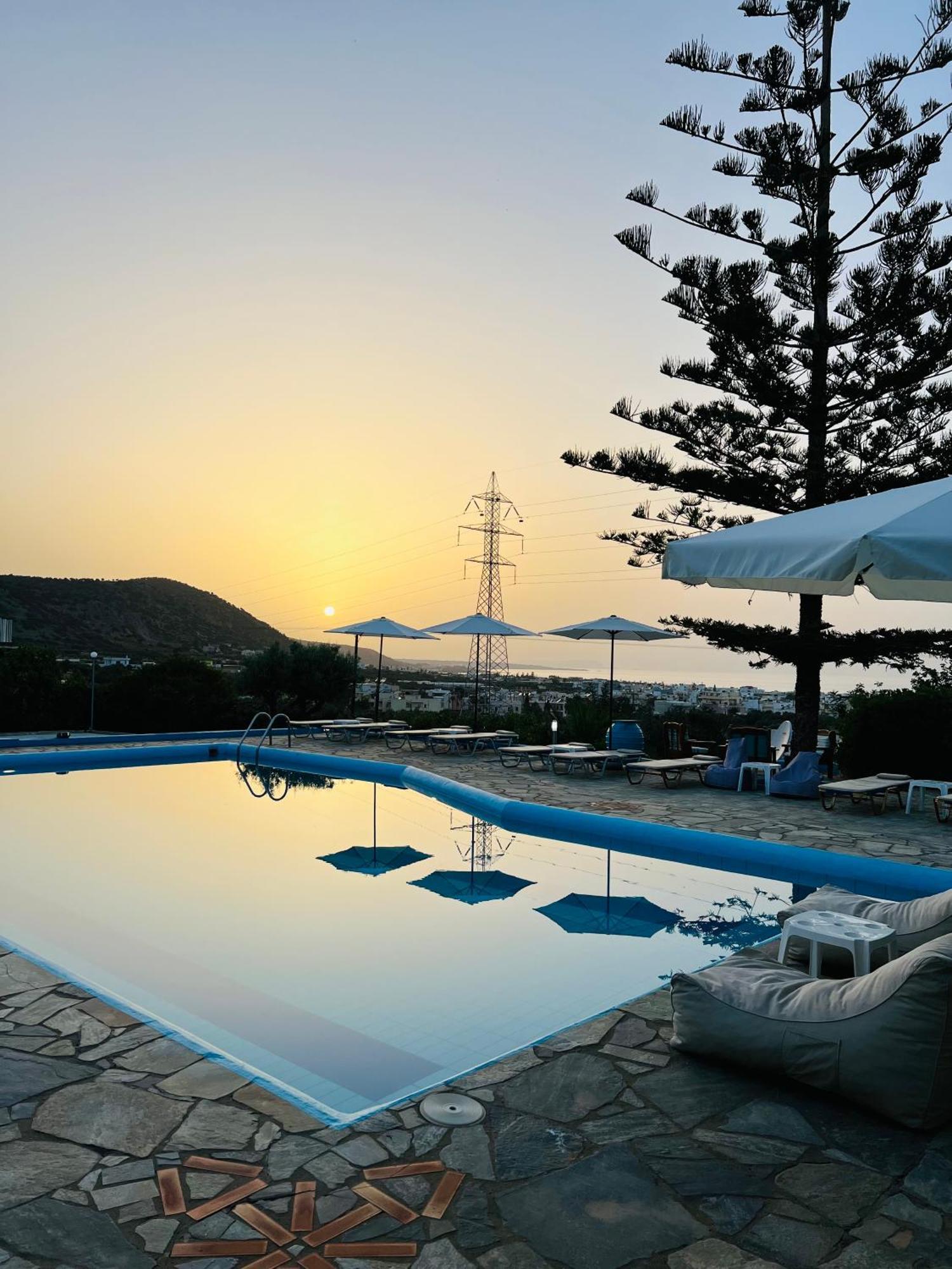 Silia Suites Mália Exterior foto